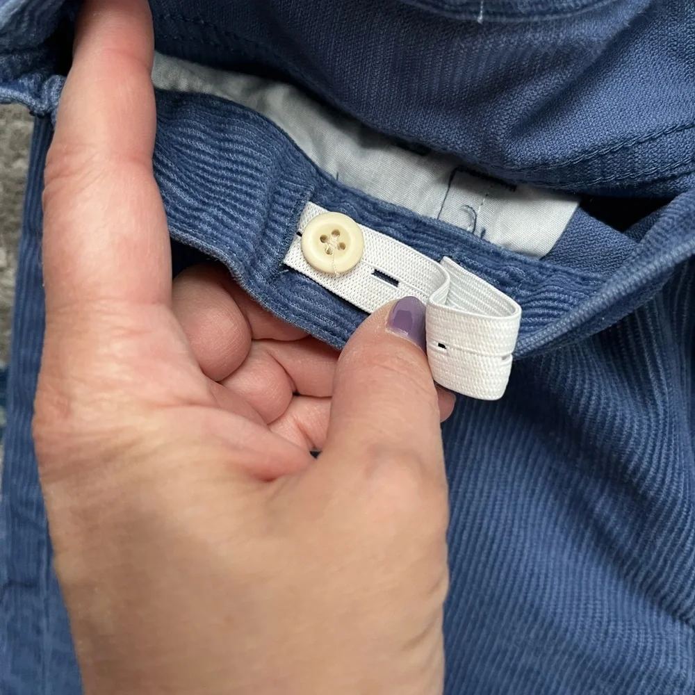 Vineyard Vines blue corduroy pants